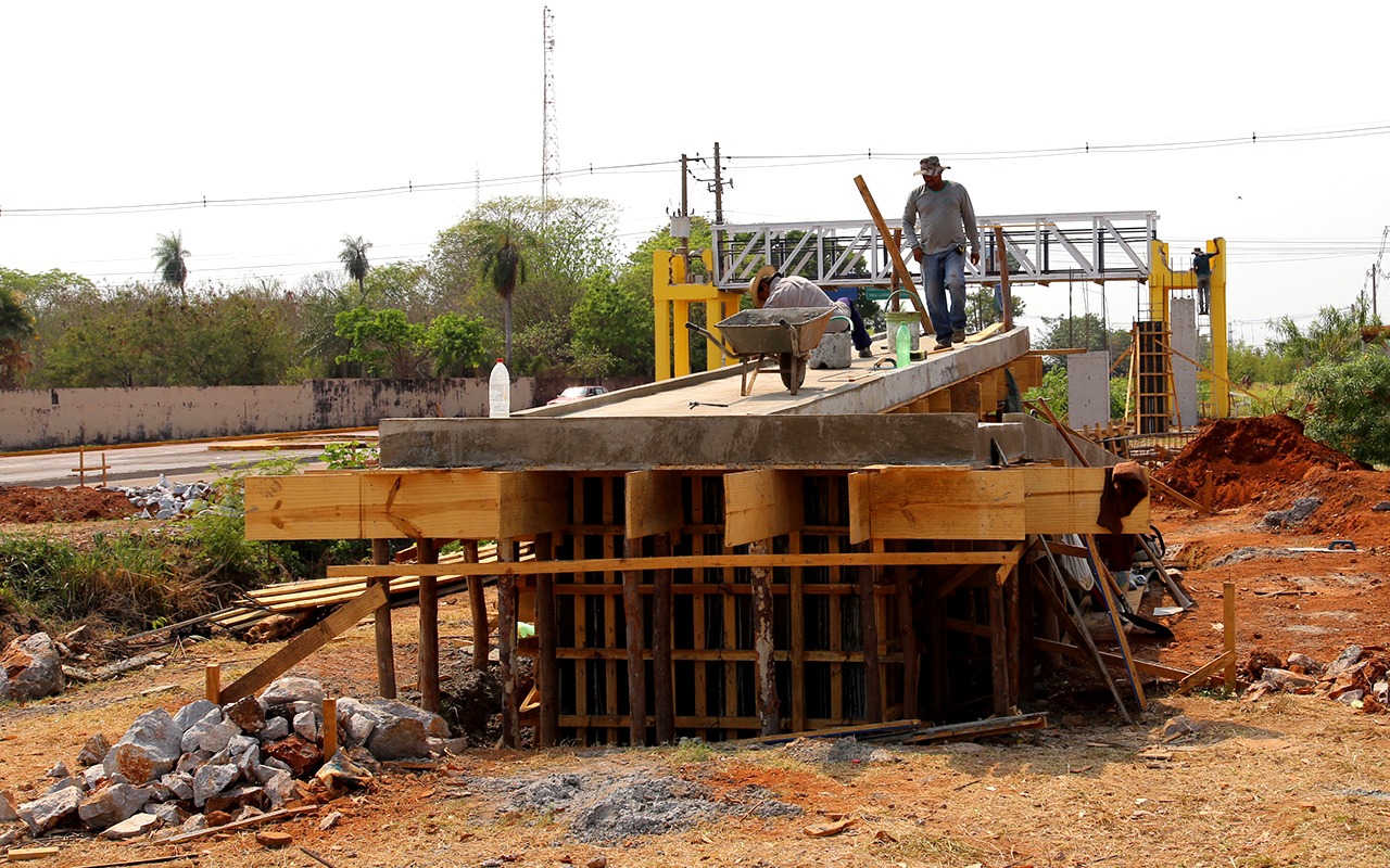 obras na entrada da cidade Prefeitura inicia ampla revitalização